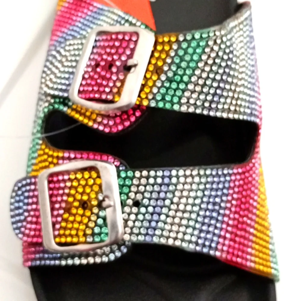 NEW Rhinestone Multicolor Red Sandals - Picture 3 of 8